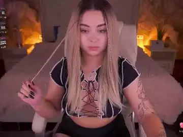 Chaturbate Live Sex Cam of susiewood