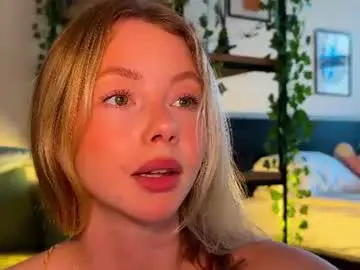 Chaturbate Sex Chat of elli_harmon
