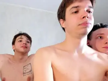 Chaturbate Best live sex cam show of elliot_winki