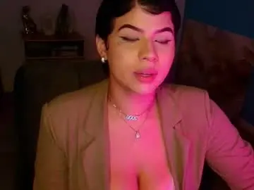 Chaturbate Free Porn Cam of rosalie_bliss