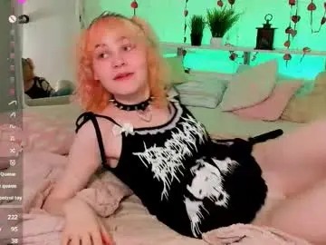 Chaturbate Sex Chat of awawrin