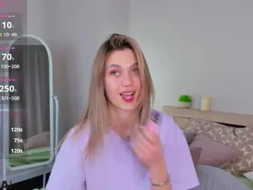 Chaturbate Adult Video Chat of cherry_pr1ce