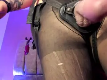 Chaturbate Watch Live Sex Cams of lilith_velvet