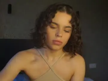 Chaturbate Best live sex cam show of lindaaii