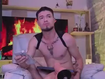 Chaturbate Free Live Porn of edwardross_