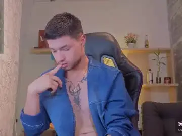 Chaturbate Free Porn Cam of edwardross_