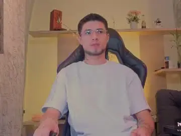Chaturbate Watch Live Sex Cams of edwardross_
