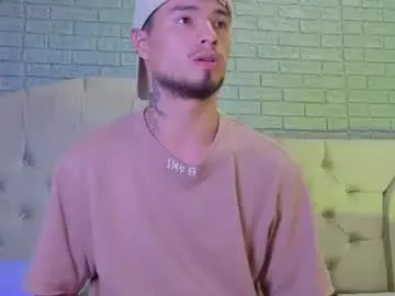 Chaturbate Live Sex Cam of edwardross_