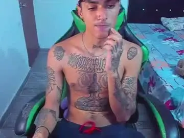 Chaturbate Best live sex cam show of zafirocum