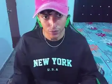 Chaturbate Best live sex cam show of zafirocum
