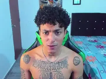 Chaturbate Best live sex cam show of zafirocum