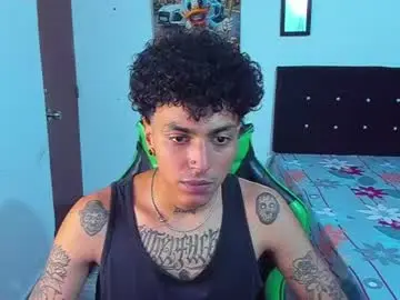 Chaturbate Best live sex cam show of zafirocum