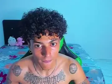 Chaturbate Best live sex cam show of zafirocum