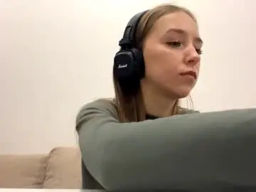 Chaturbate Live Sex Cam of jayehubiak