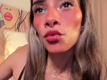 Chaturbate Nude Webcam of anaskinny