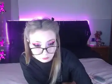 Chaturbate Live Sex of shysweetrish