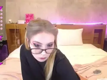 Chaturbate Free Live Porn of shysweetrish