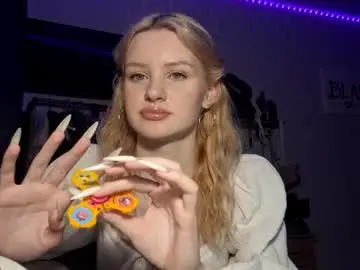 Chaturbate Live Sex Cam of ilianamessersmith