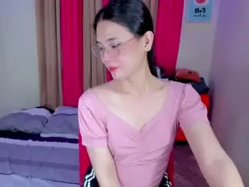 Chaturbate Watch Live Sex Cams of lucyx143