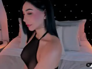 Chaturbate Watch Live Sex Cams of miia_smiith02