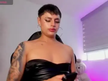 Chaturbate Best live sex cam show of bbycami_