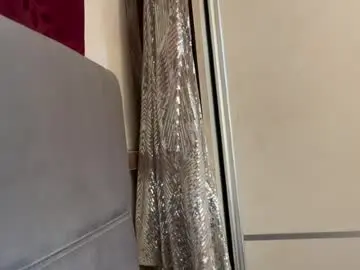Chaturbate Live Porn of holly_wyn