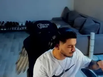 Chaturbate Free Porn Cam of jonnyporn1