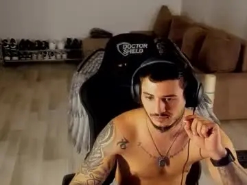 Chaturbate Adult Video Chat of jonnyporn1