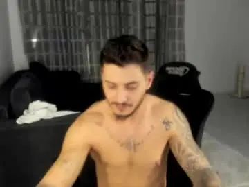 Chaturbate Best live sex cam show of jonnyporn1