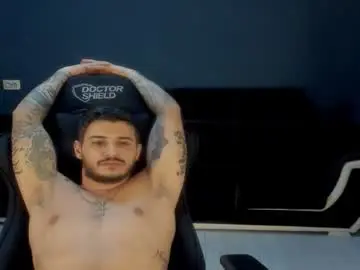 Chaturbate Live Sex Cam of jonnyporn1