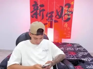 Chaturbate Free Live Porn of wesley_boy_