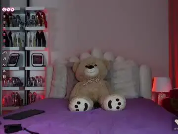 Chaturbate Live Sex Cam of angela_myst