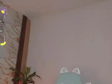 Chaturbate Sex Cam of ahvi_ebony