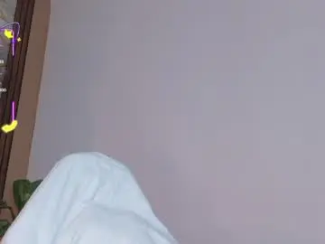 Chaturbate Sex Cam of ahvi_ebony