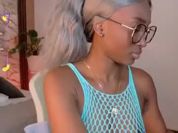 Chaturbate Free Live Porn of ahvi_ebony