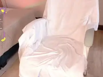 Chaturbate Live Sex of ahvi_ebony