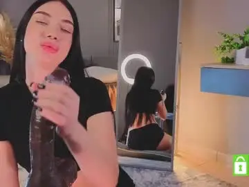 Chaturbate Adult Video Chat of kanyesbabyyy