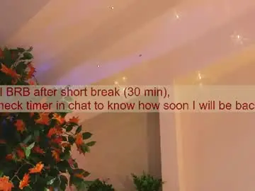 Chaturbate Live Sex Cam of lissa_meooow