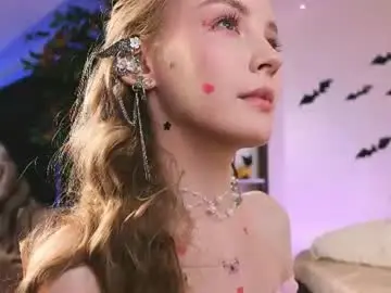 Chaturbate Live Sex Cam of lissa_meooow