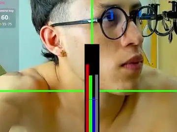 Chaturbate Live Porn of niklasravn