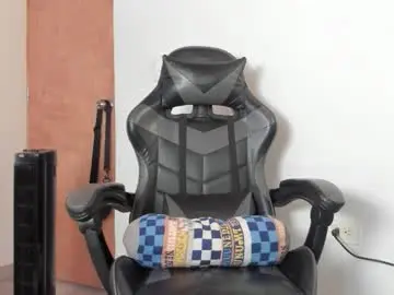 Chaturbate Live Porn of leo_jones389