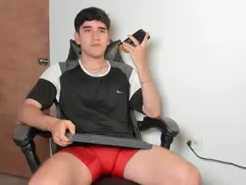 Chaturbate Adult Webcam of leo_jones389