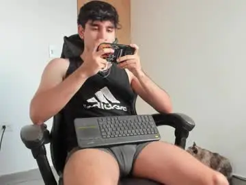 Chaturbate Private Sex Chat of leo_jones389