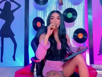 Chaturbate Live Sex Cam of _nickyminach