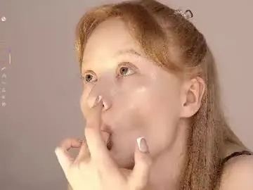 Chaturbate Live Sex Cam of cute_shine