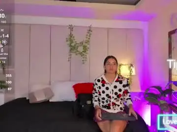 Chaturbate Free Porn Cam of mia_rousse25