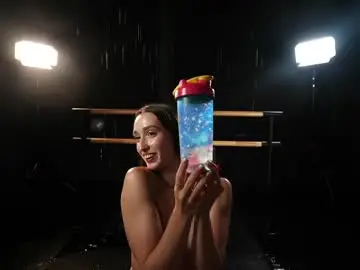 Chaturbate Live Sex Cam of _meganmeow_