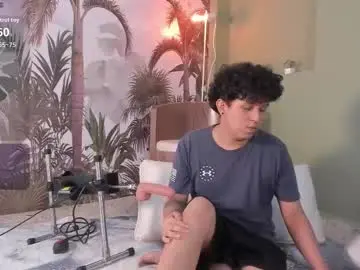 Chaturbate Free Porn Cam of damian_salvatoree