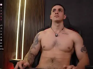 Chaturbate Adult Webcams of jacksonolsenn