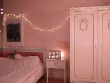 Chaturbate Watch Live Sex Cams of shadowladyyy